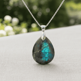 The Dewdrop Pendant